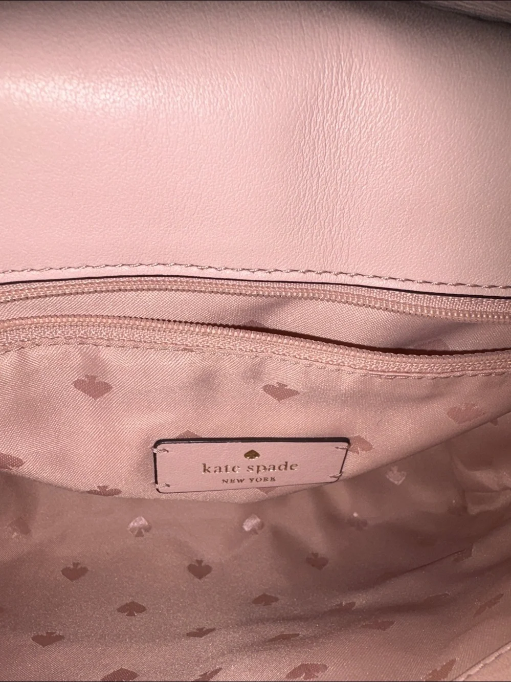 Kate spade  shoulder/Crossbody bag  quilted turn lock flap DUSTY pink blush  EUC